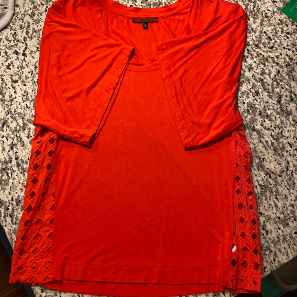 BKE red crop top